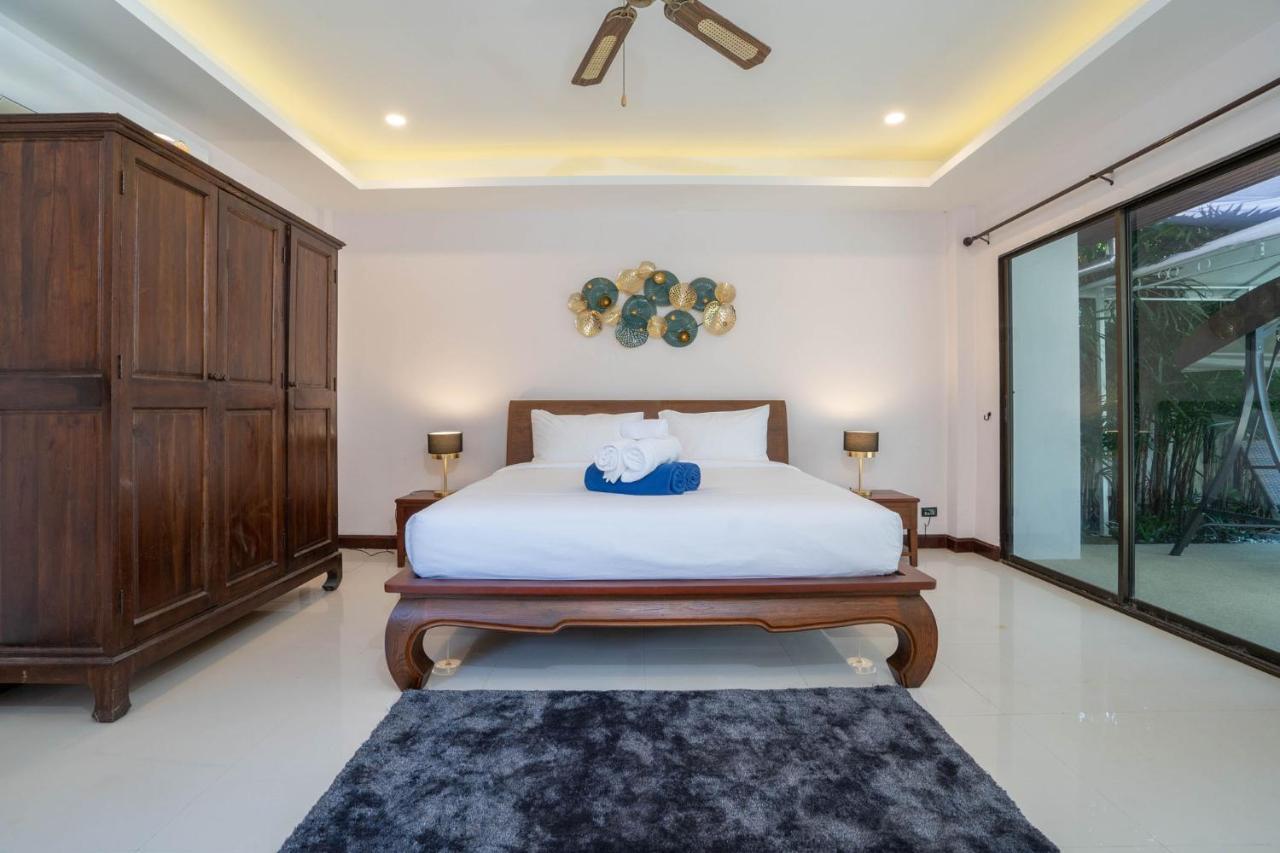 Villa Amaya, 2 Story Tropical Oasis With Green Hills View & Pool, Kamala Beach Exterior photo