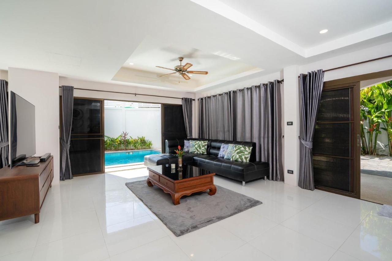 Villa Amaya, 2 Story Tropical Oasis With Green Hills View & Pool, Kamala Beach Exterior photo