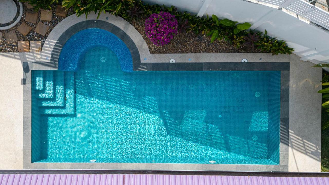 Villa Amaya, 2 Story Tropical Oasis With Green Hills View & Pool, Kamala Beach Exterior photo