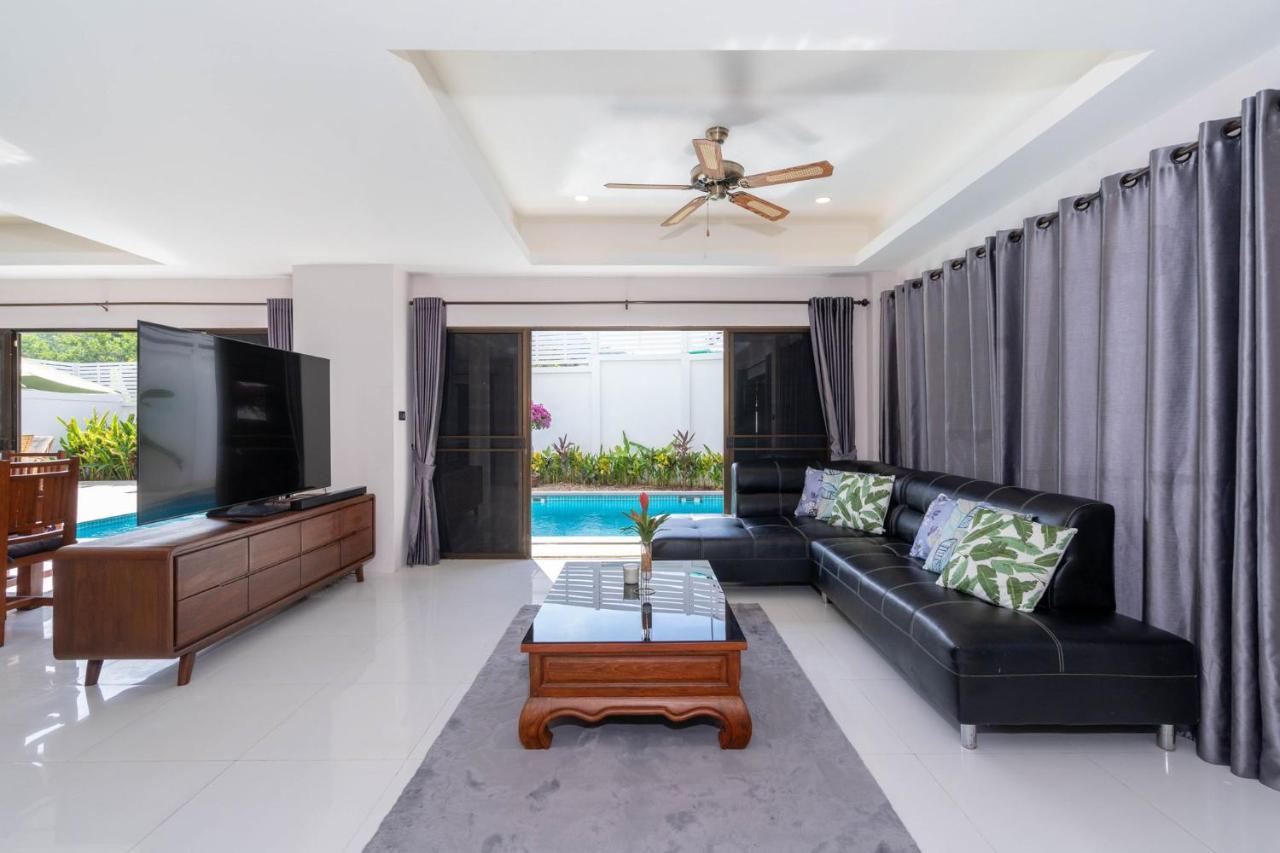 Villa Amaya, 2 Story Tropical Oasis With Green Hills View & Pool, Kamala Beach Exterior photo